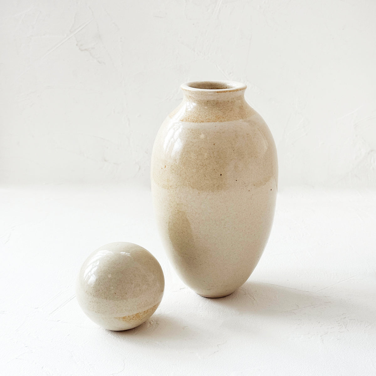 Porcelain Carafe Wilderhouse