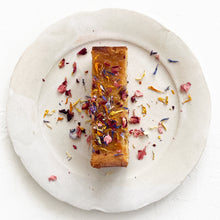 Load image into Gallery viewer, Edible Dried Flower Petals