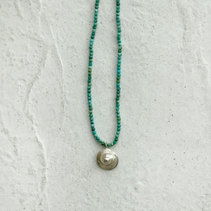 Small Shell Necklace in Silver/Turquoise