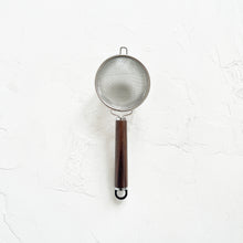 Load image into Gallery viewer, Walnut Tea Strainer