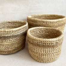 Load image into Gallery viewer, Simple Nesting Basket