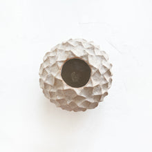 Load image into Gallery viewer, Large X Pot in Warm White