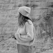 Load image into Gallery viewer, Alpaca Beanie in Indigo