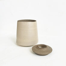 Load image into Gallery viewer, Lidded Vessel in Egg Shell
