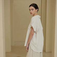 Load image into Gallery viewer, Gauze Sleeveless Shirt in Ivory