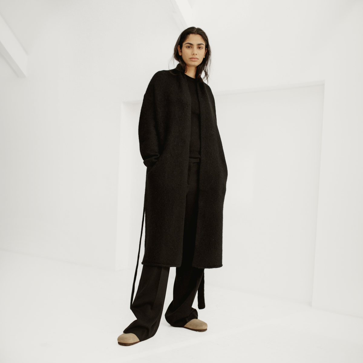 美品 東洋 GOLD MILLING WOOL WRAP COAT M ブラック Screenshot2024-10-28at9.51.