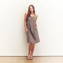Load image into Gallery viewer, Front Shirring Knee Dress