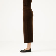 Load image into Gallery viewer, Alpaca Knit Midi Skirt in Molassess