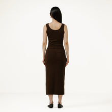 Load image into Gallery viewer, Alpaca Knit Midi Skirt in Molassess
