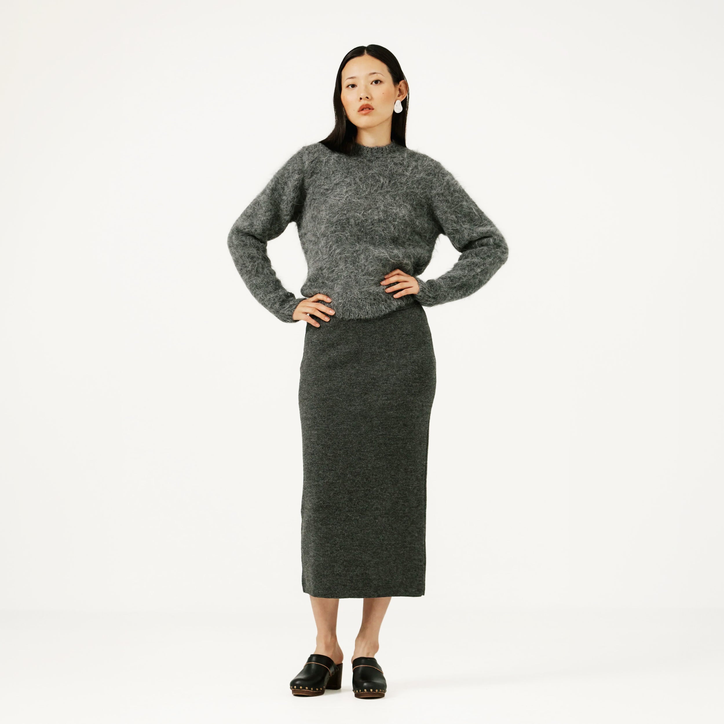 Alpaca Knit Midi Skirt in Stone