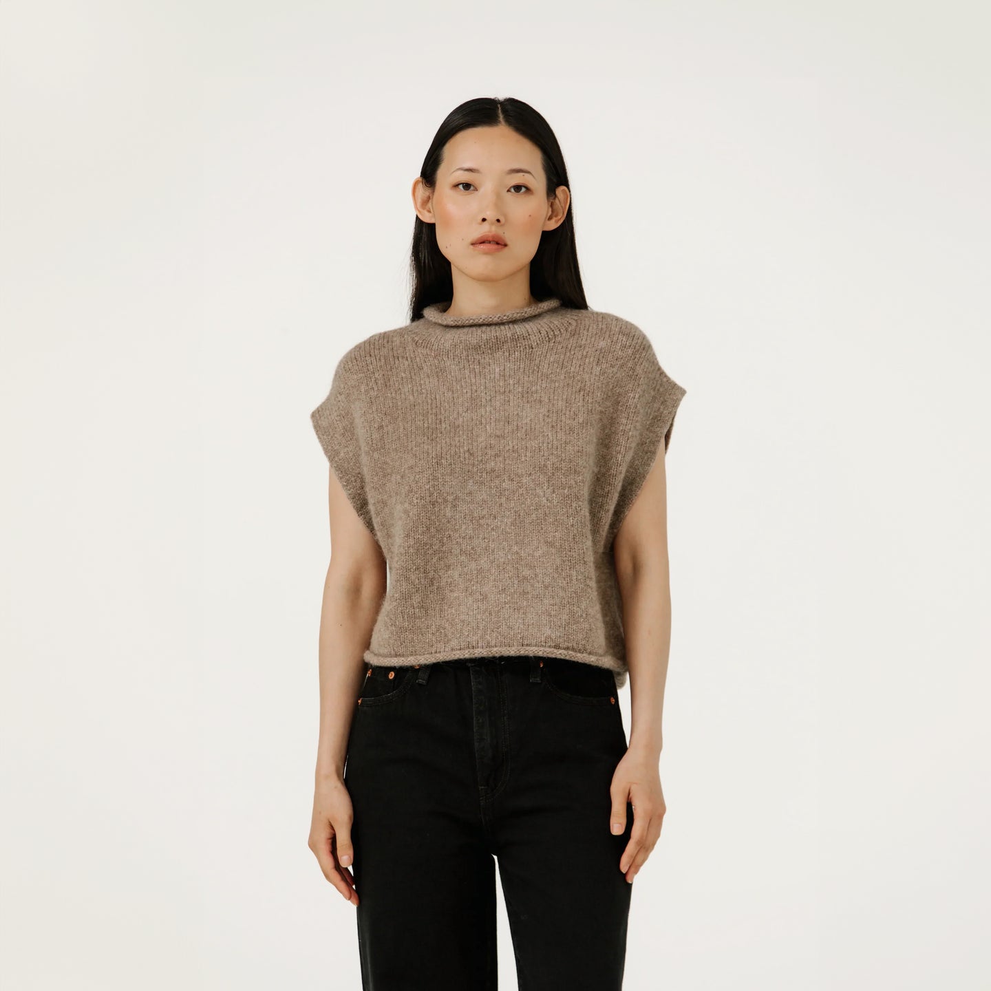 Alpaca Iris Vest in Fawn