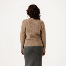 Load image into Gallery viewer, Suri Alpaca crewneck in Taupe