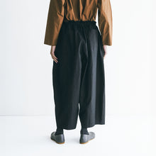 Load image into Gallery viewer, Anil Pants in Black