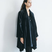 Load image into Gallery viewer, Suresh Coat in Antique Black
