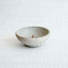 Load image into Gallery viewer, Stillness Offering Bowl