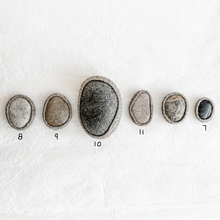Load image into Gallery viewer, Woven Wax Linen Rocks