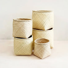 Load image into Gallery viewer, Square Palm Basket