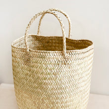Load image into Gallery viewer, Palm Basket with Handle
