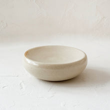 Load image into Gallery viewer, Porcelain Basin Dish