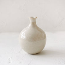 Load image into Gallery viewer, Porcelain Bud Vase