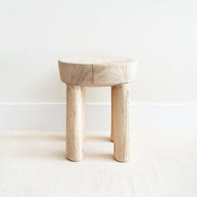 Load image into Gallery viewer, Vintage Light Wood Senufo Stool