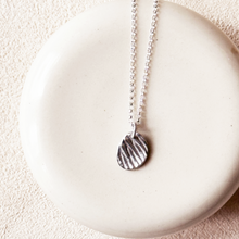 Load image into Gallery viewer, Nautilus Shell Impression Necklace #1