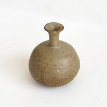 Load image into Gallery viewer, Vintage Studio Bud Vase