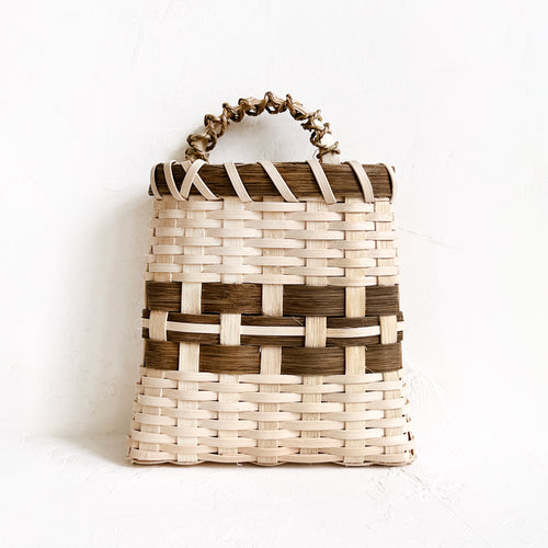 Wall Basket IV