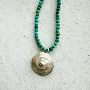 Small Shell Necklace in Silver/Turquoise