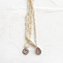 Load image into Gallery viewer, Keshi Pearl Necklace with Shell Charm