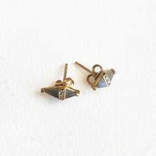 Load image into Gallery viewer, Pietra Studs