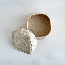 Load image into Gallery viewer, Lidded Tarahumara Basket