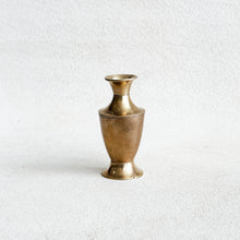 Load image into Gallery viewer, Tiny Brass Vase