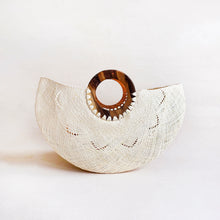 Load image into Gallery viewer, Wooden Handle Palm Hand Bag