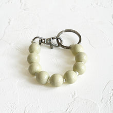 Load image into Gallery viewer, Big Perlen Keychain