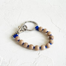 Load image into Gallery viewer, Perlen Short Keychain