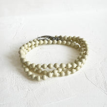 Load image into Gallery viewer, HandyKette Phone Necklace