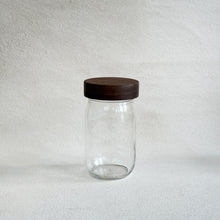 Load image into Gallery viewer, Mason Jar with Walnut Lid