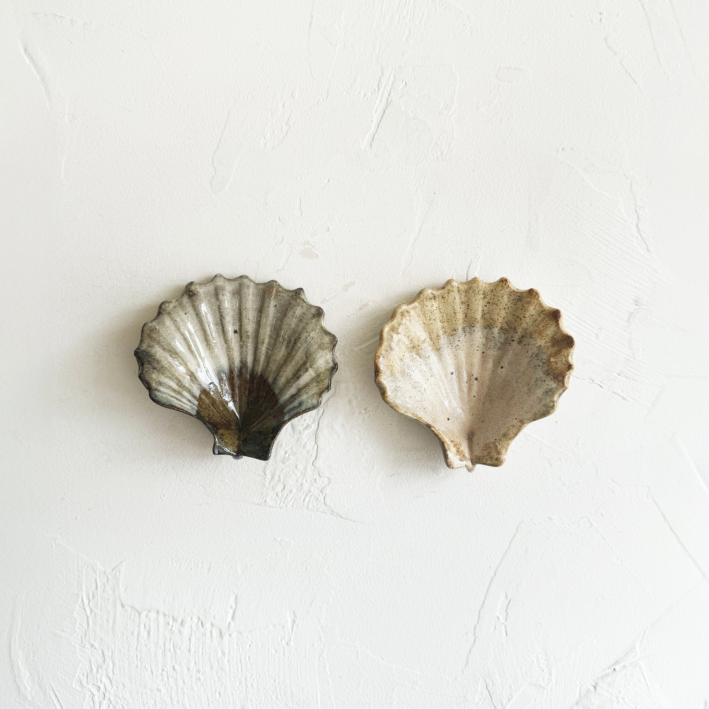 Ceramic Scallop Shell Dish