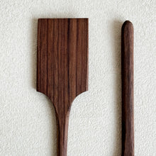 Load image into Gallery viewer, Walnut Butter Spatula