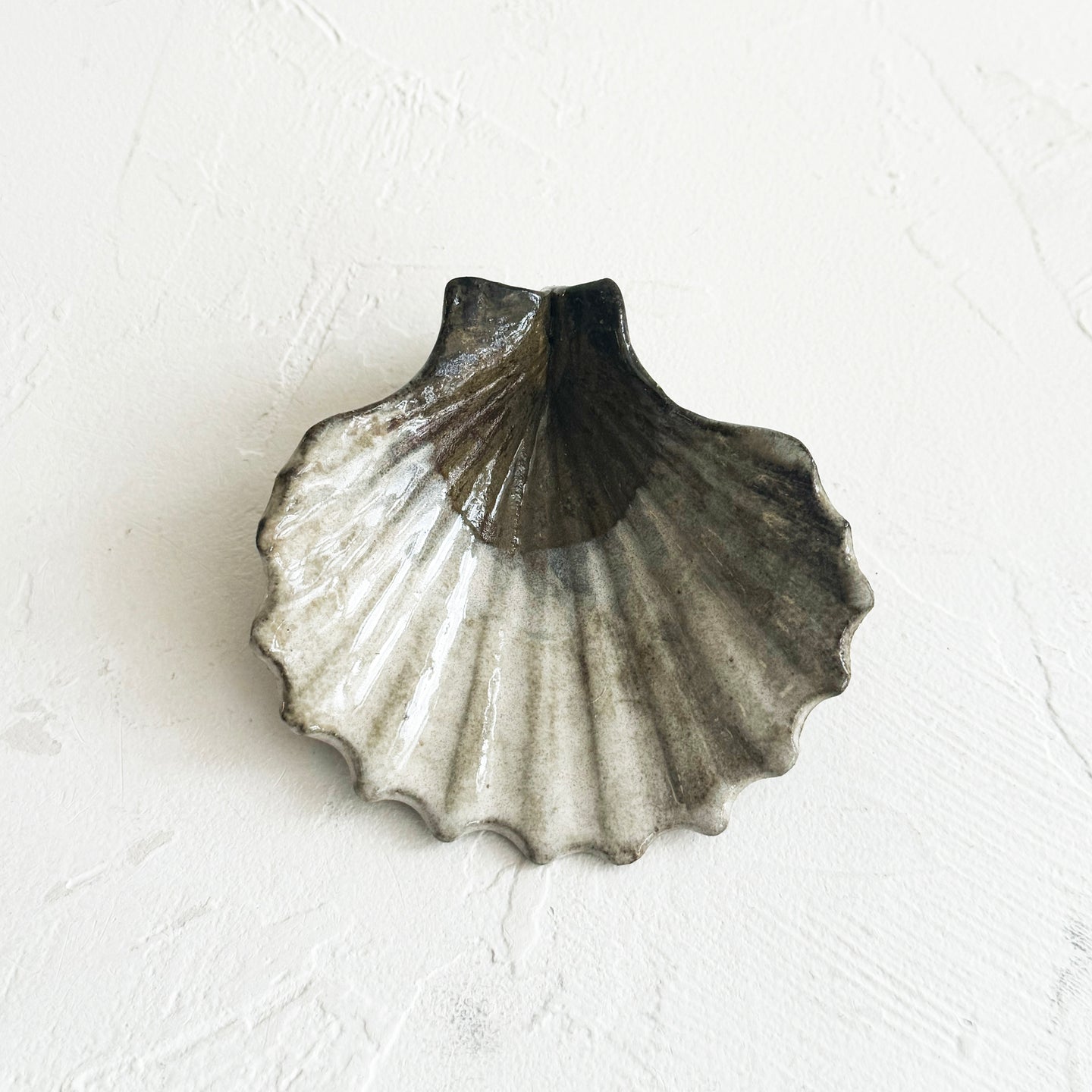 Ceramic Scallop Shell Dish