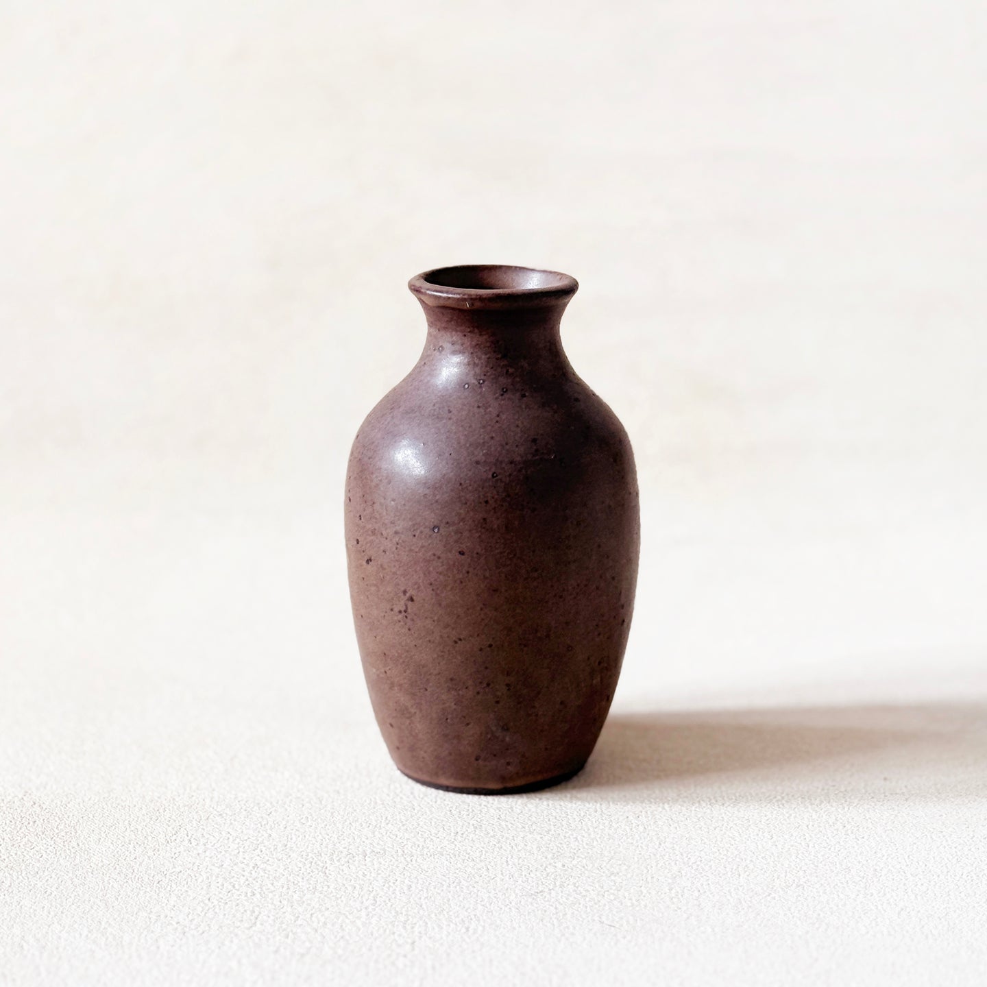 Small Vase in Peat