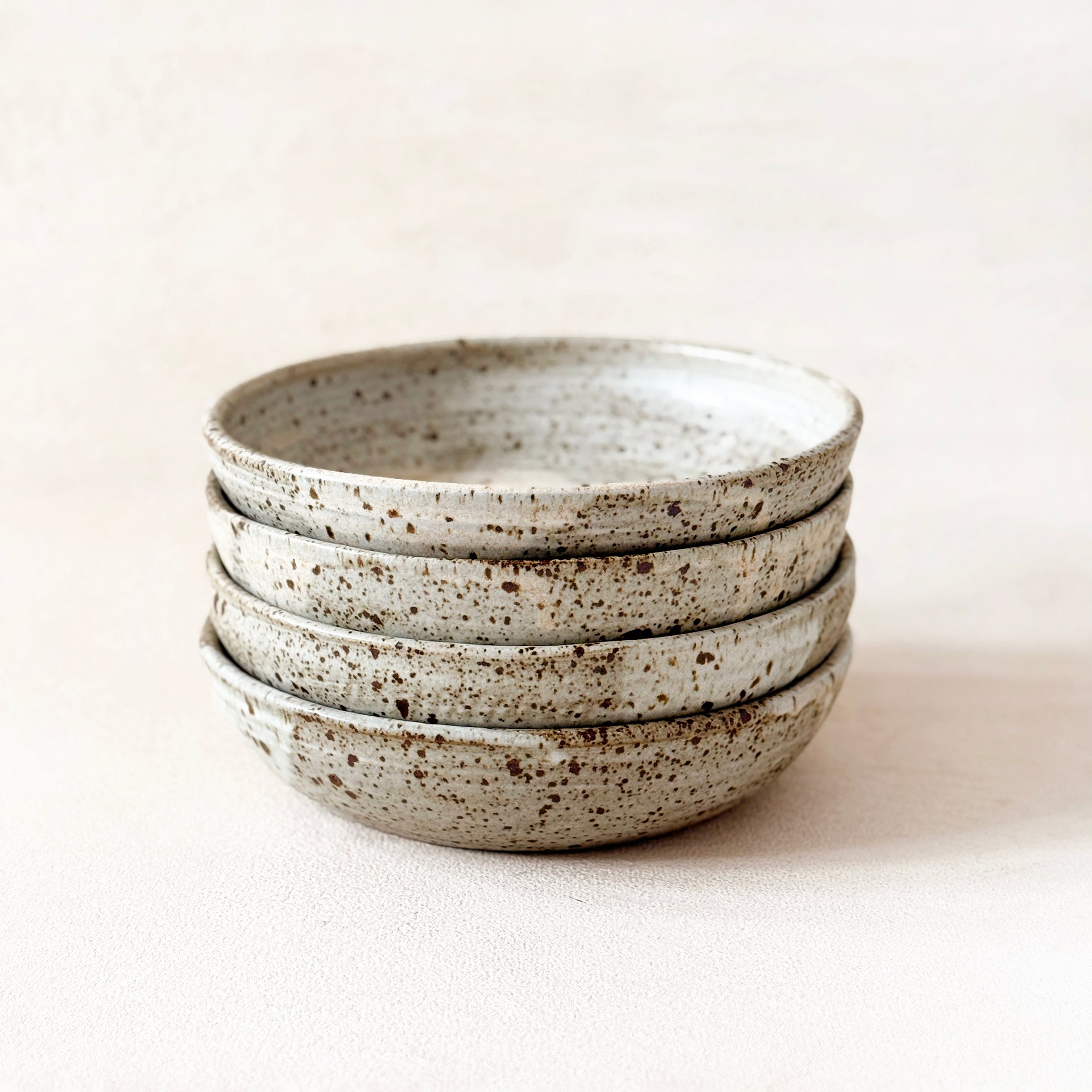 Mitsuko Pasta Bowl in Sage & Peach