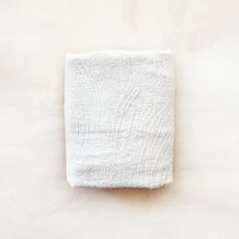 Load image into Gallery viewer, Linen Throw in Cream