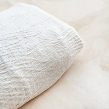 Load image into Gallery viewer, Linen Throw in Cream