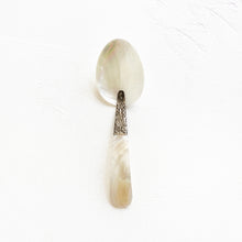 Load image into Gallery viewer, Vintage Caviar Mother of Pearl Spoon