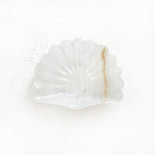 Load image into Gallery viewer, Vintage Onyx Shell Dish