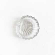 Load image into Gallery viewer, Vintage Glass Shell Dish