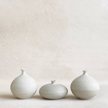 Load image into Gallery viewer, Stones Vase in Stone
