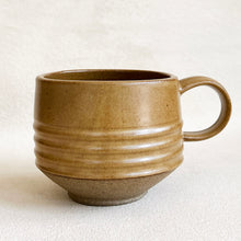 Load image into Gallery viewer, Ceramic Mugs in Pumpkin